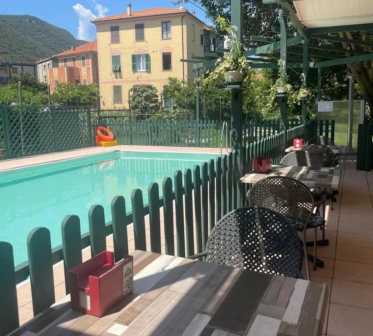 Hotel Florenz Finale Ligure